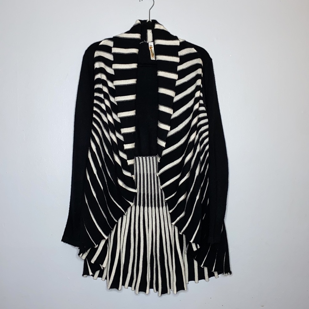 Shoreline Sweater